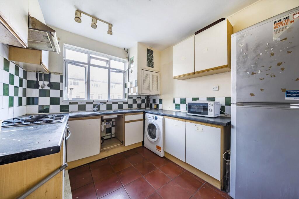 Apartment in London - View 2