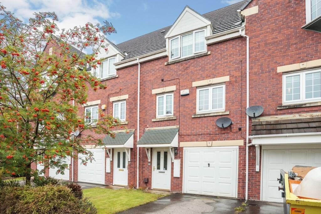 Main image of property: Castle Lodge Avenue, Rothwell, Leeds, LS26