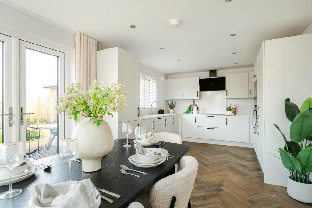 Main image of property: St. Marys Grove,
Nailsea,
BS48 4NJ
