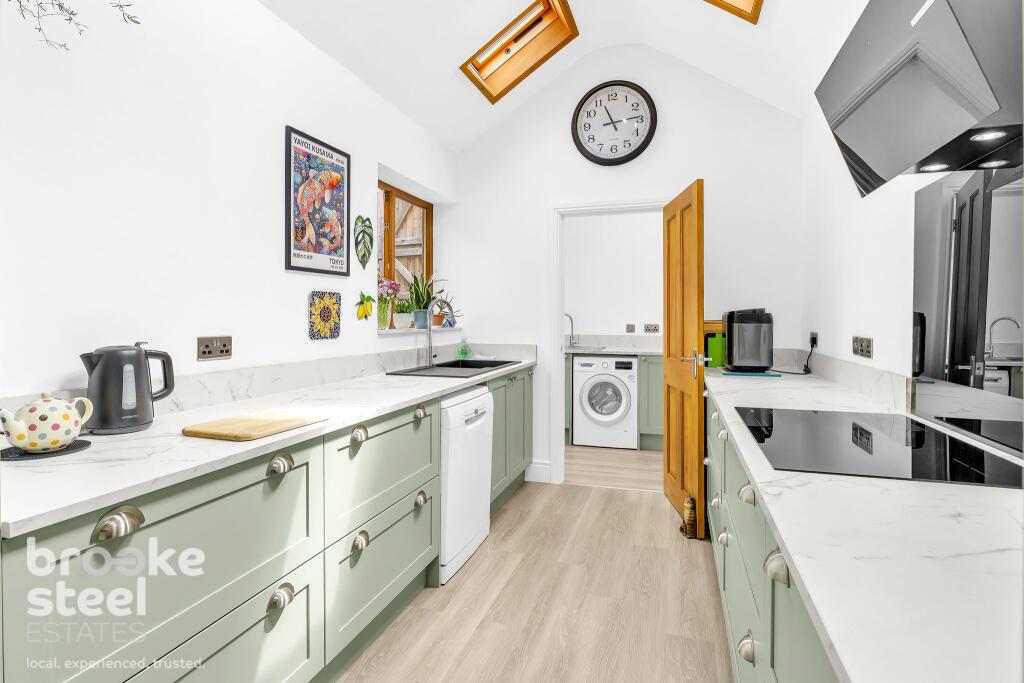 House in Bury, Greater Manchester - View 3