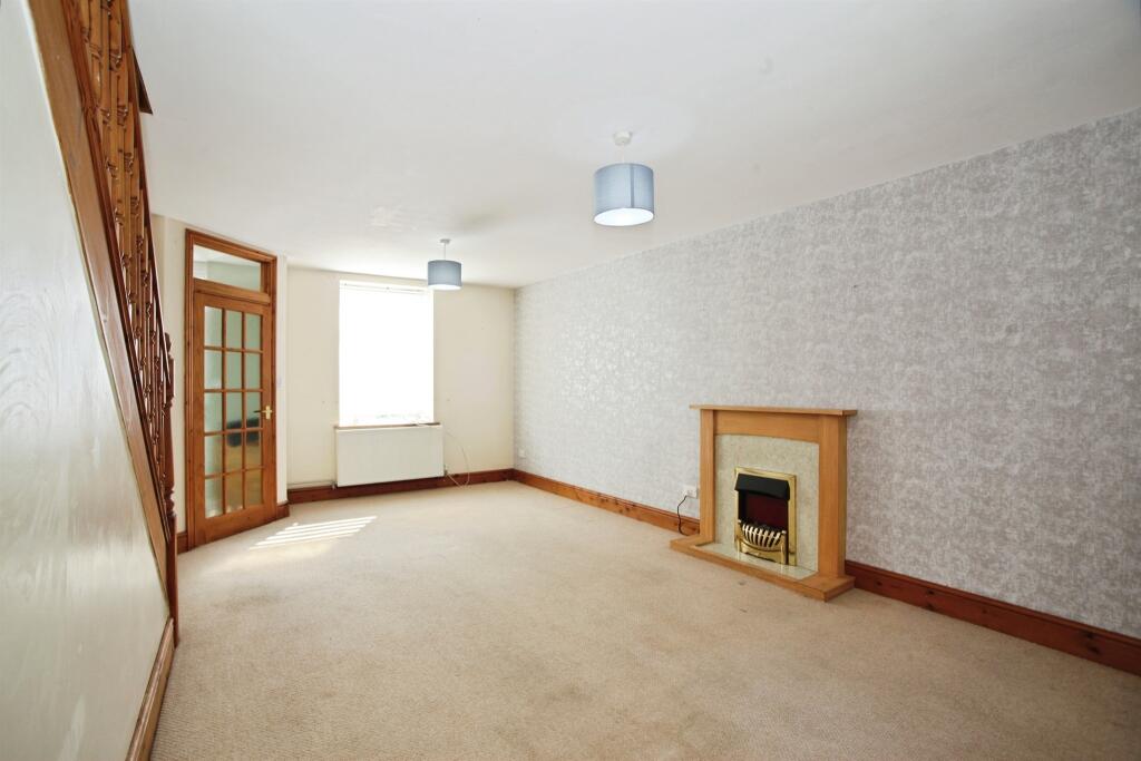 House in Ferndale - View 2
