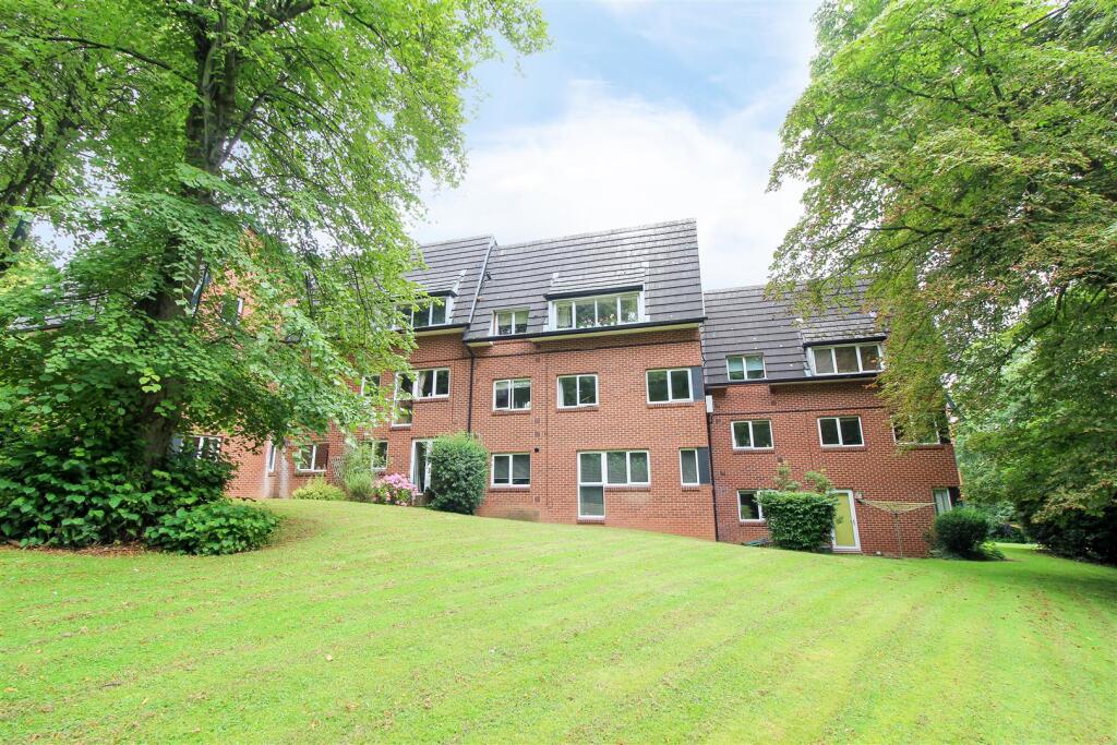 Main image of property: The Knoll, Ripon