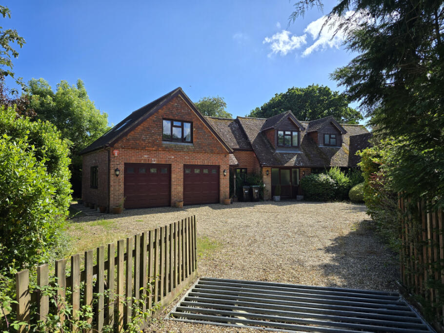 Main image of property: Oberfield Road, Brockenhurst, Hampshire
