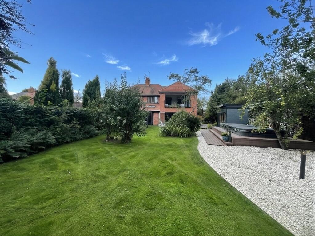 House in Preston - View 4