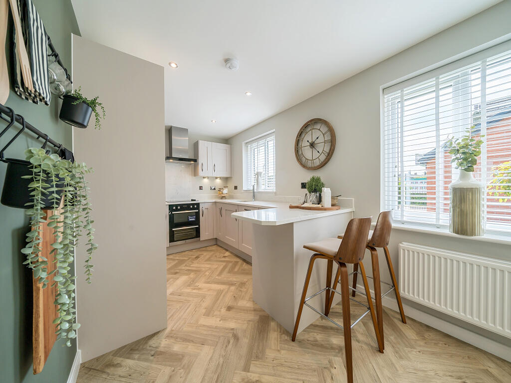 Compass Point, Northampton Road, Market Harborough, Leicestershire, 
LE16 9HW photo 3
