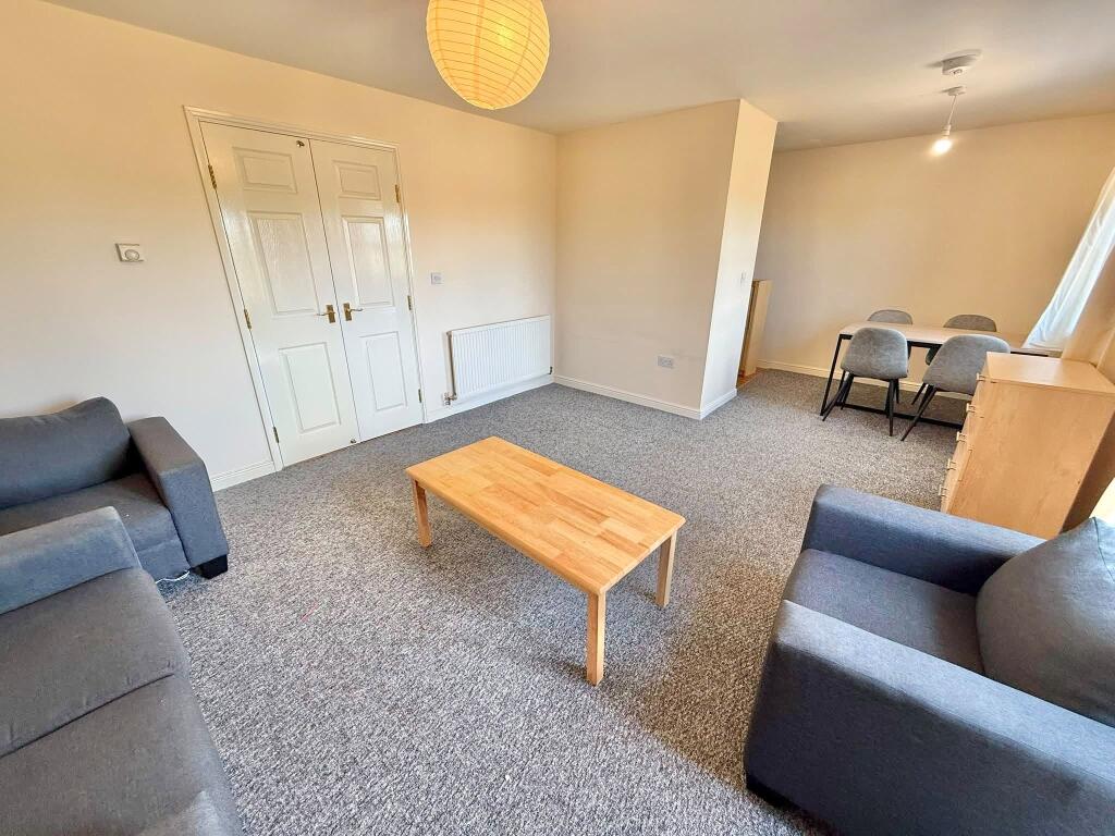 Apartment in Coventry, Walsgrave - View 5