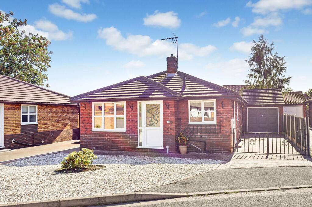 2-bed detached on The Plantations, Long Eaton, NG10, £290,000