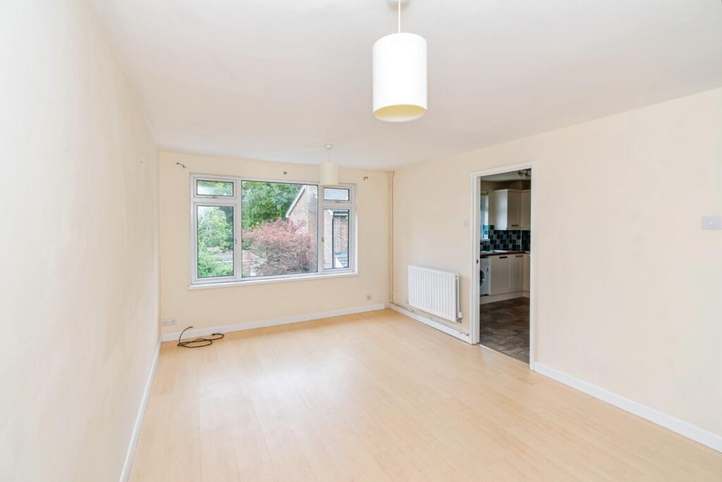 Apartment in Southampton - View 4