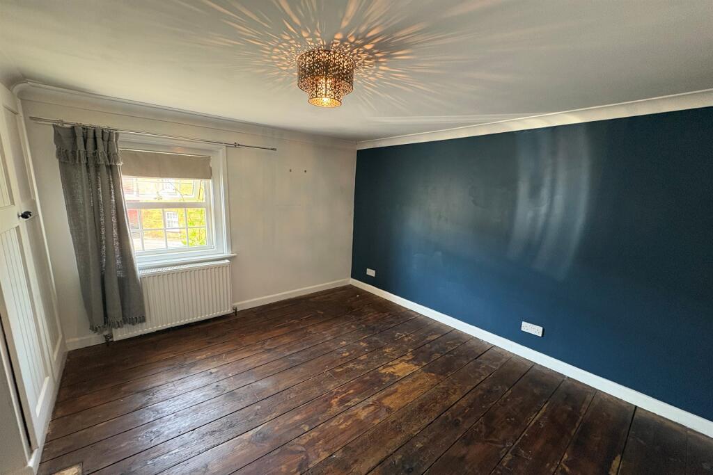 House in Salisbury - More