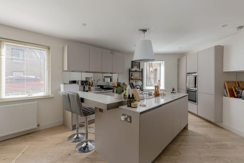 29/1 Sunbury Place, Belford, Edinburgh, EH4 3BY - View 5