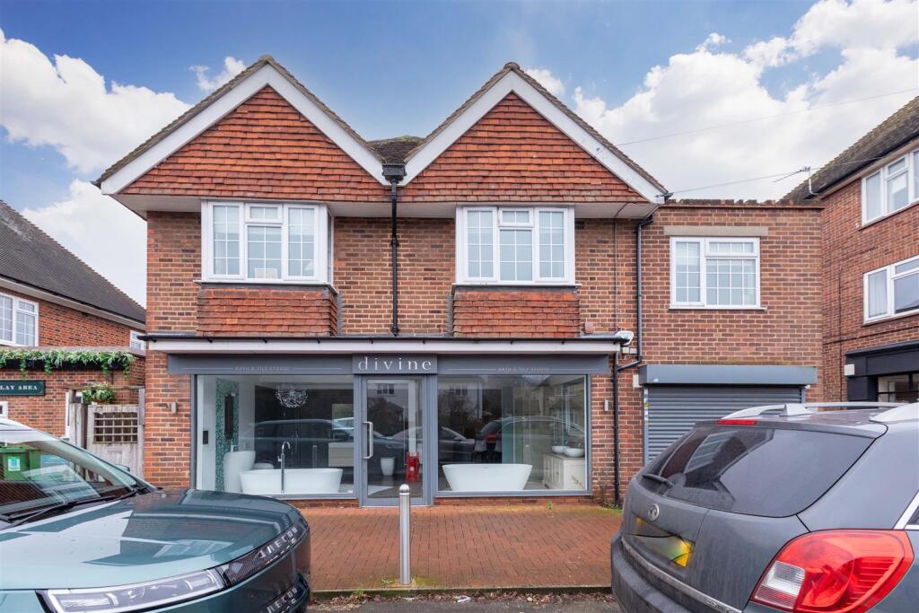 Main image of property: Farm Road, Maidenhead