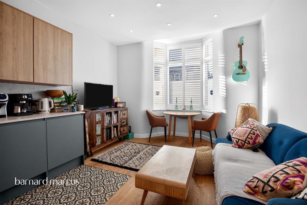 Main image of property: Park Road, London