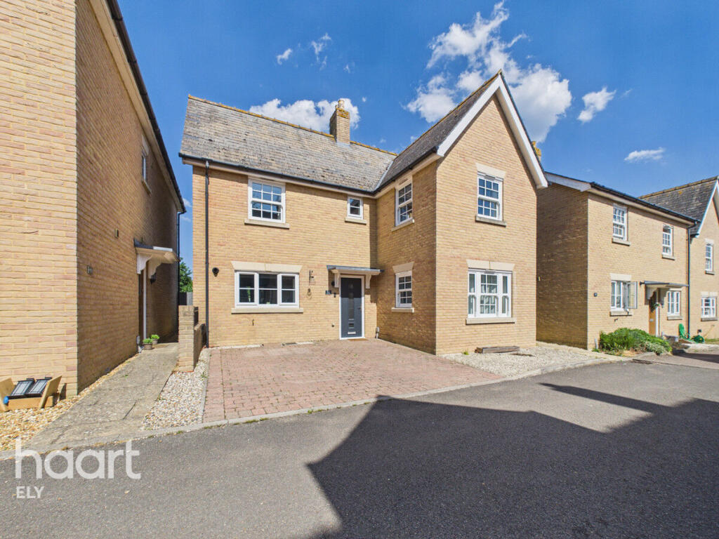 4-bed detached on Oak Farm Drive, Little Downham, £425,000