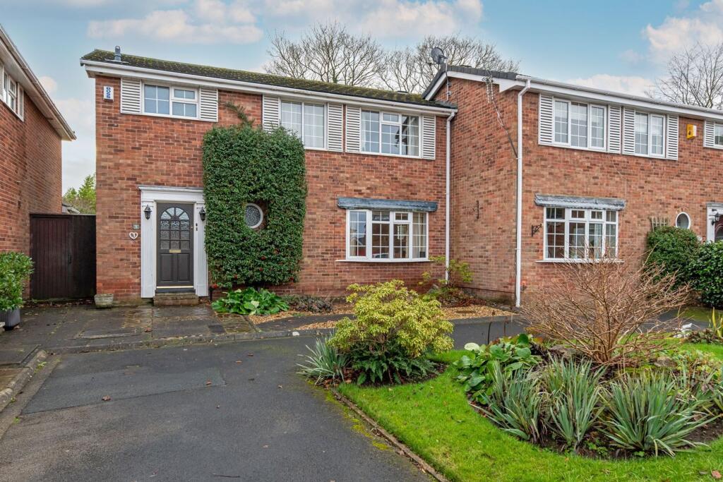 Main image of property: Barrymore Court, Grappenhall, WA4