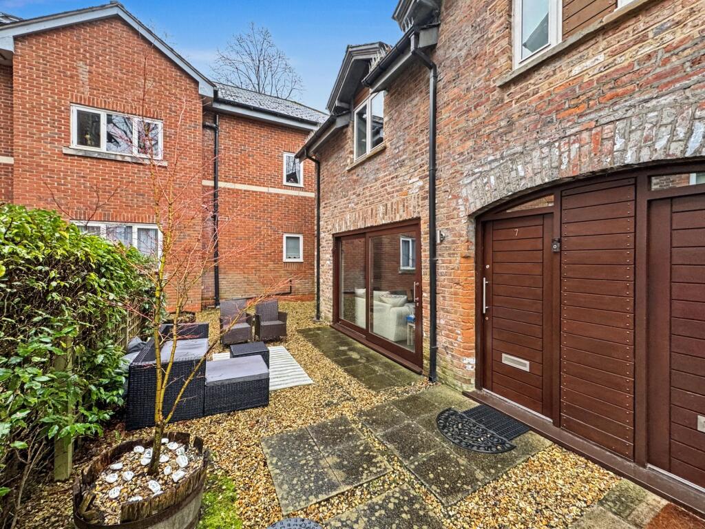 Main image of property: Prestwich Park Road South, Prestwich, M25