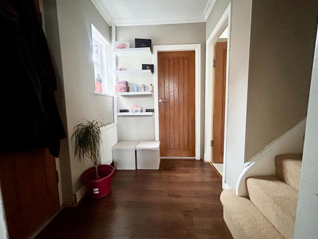 House in Bradford - View 4