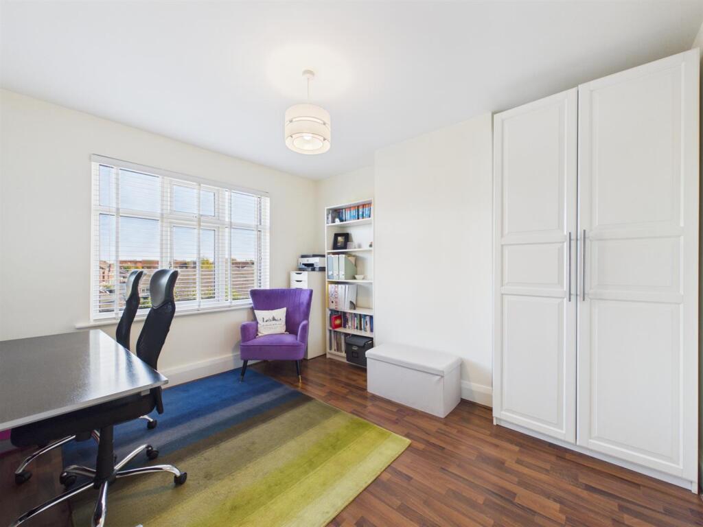 House in North Tyneside, Chirton - More