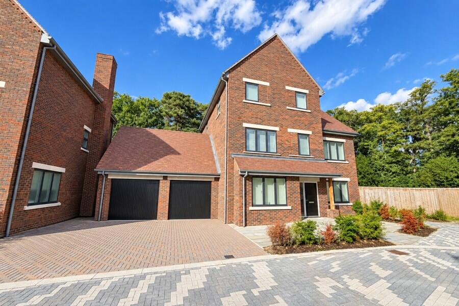 Main image of property: Woking, Surrey, GU21