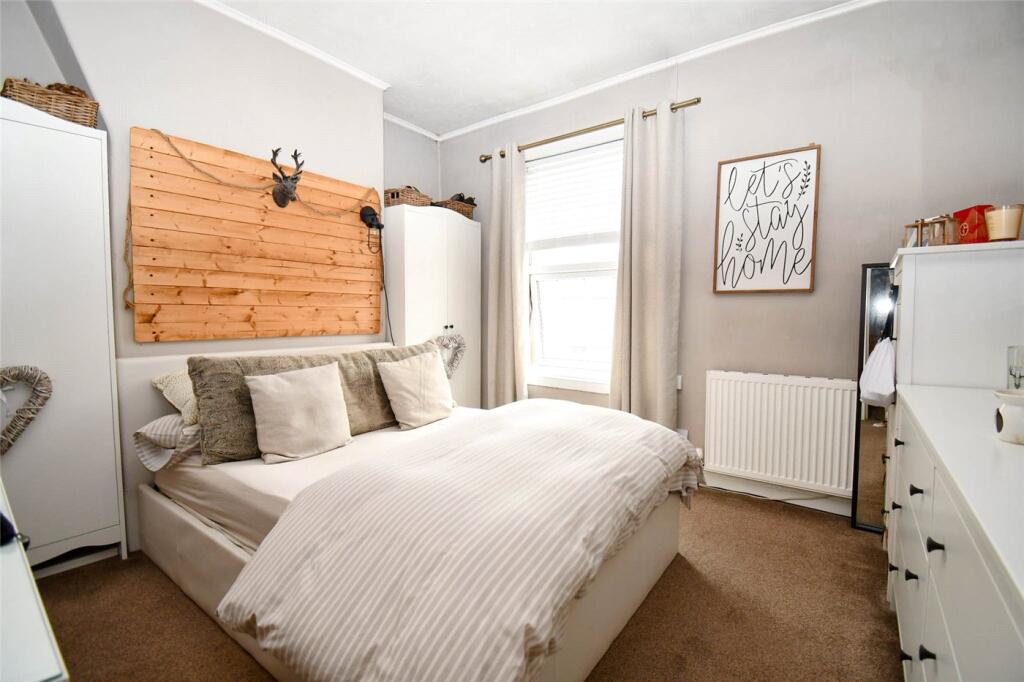 Elmswood Road, Birkenhead, Wirral photo 3