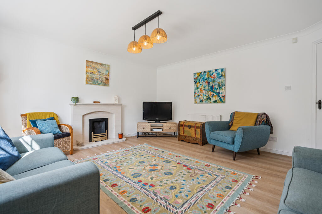 House in Falkirk - View 5