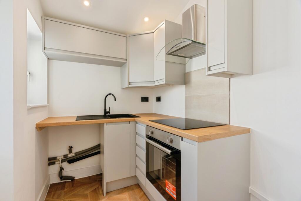 House in Burnley, Padiham - View 3