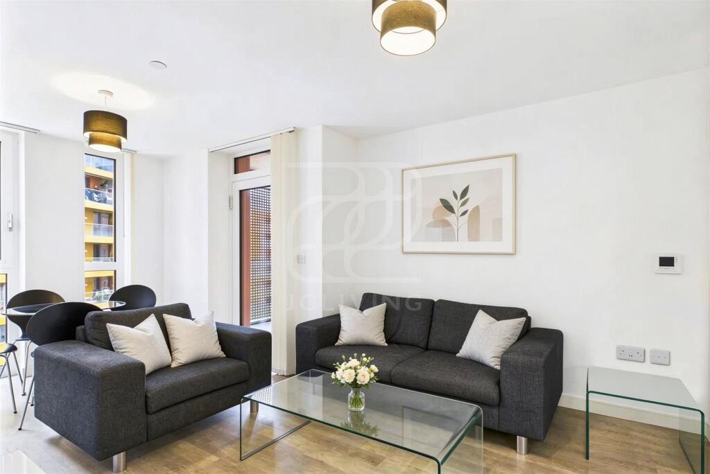 Main image of property: 2 Telegraph Avenue, Greenwich