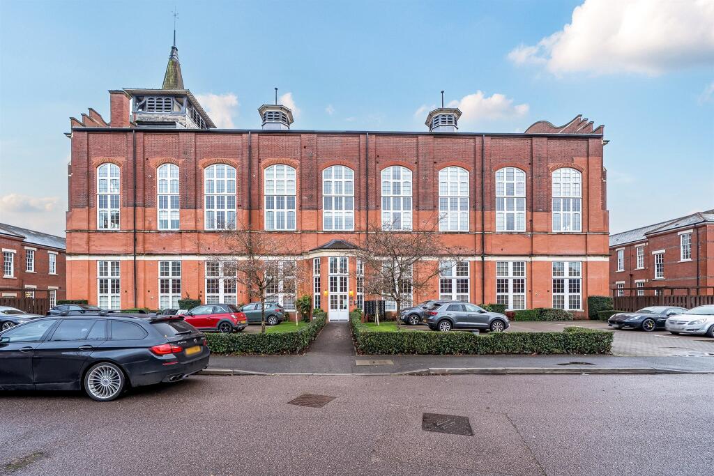 Additional image 9 of Beningfield Drive, London Colney, St. Albans