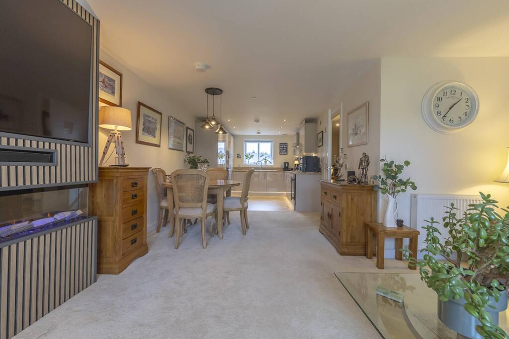 Apartment in Inverness - View 5