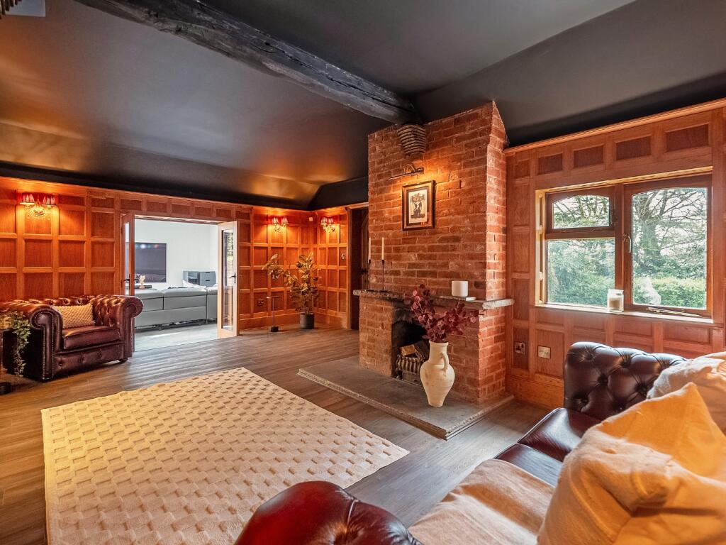 House in Brentwood, Essex - View 4