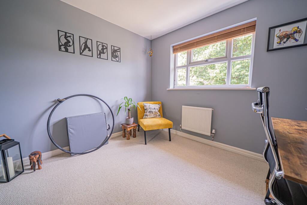 Additional image 21 of Chadworth Avenue, Dorridge, B93