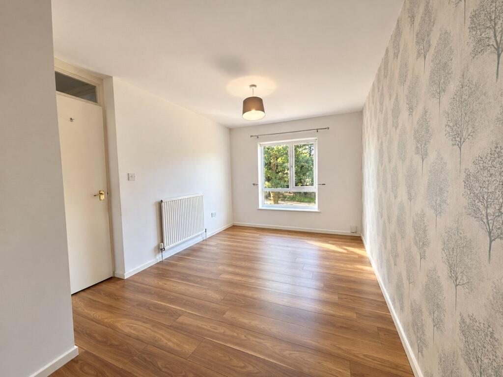 House in Tamworth, Glascote Heath - More