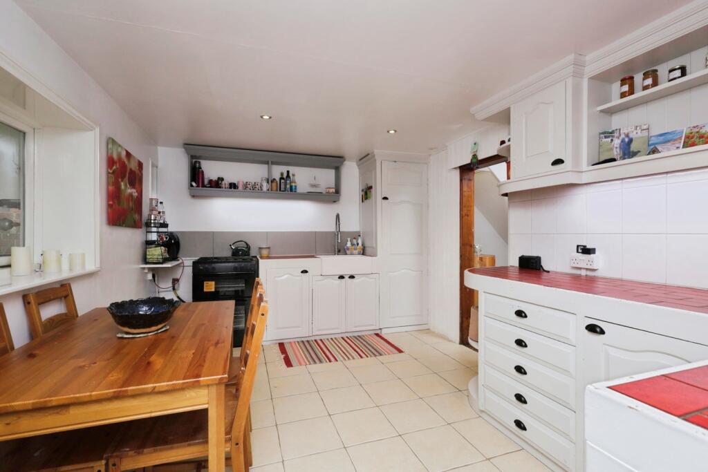 Ghyll Road, Heathfield, East Sussex, TN21 photo 3