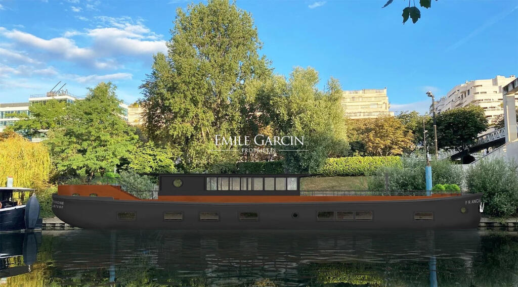 Main image of property: Paris-Isle of France, Hauts-de-Seine, Levallois-Perret