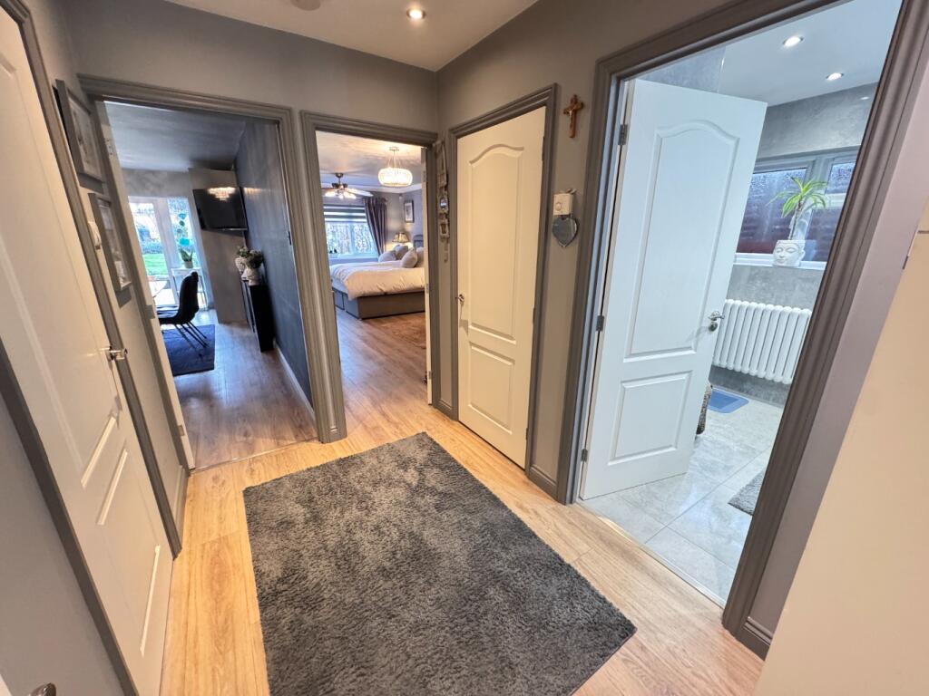 Wadhurst Avenue, Luton, Beds, LU3 1UH photo 4