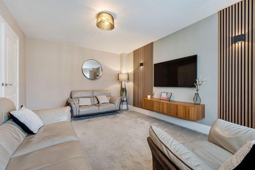 House in Wigan, Greater Manchester - View 3