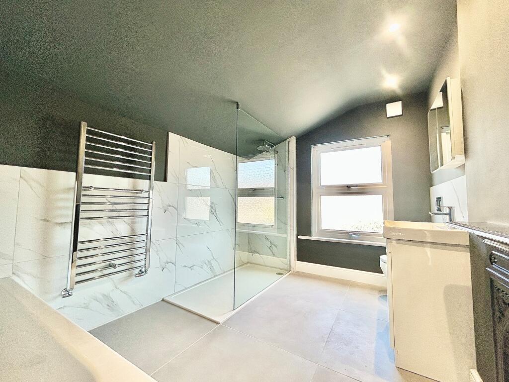 Main image of property: Morley Avenue, Edmonton N18