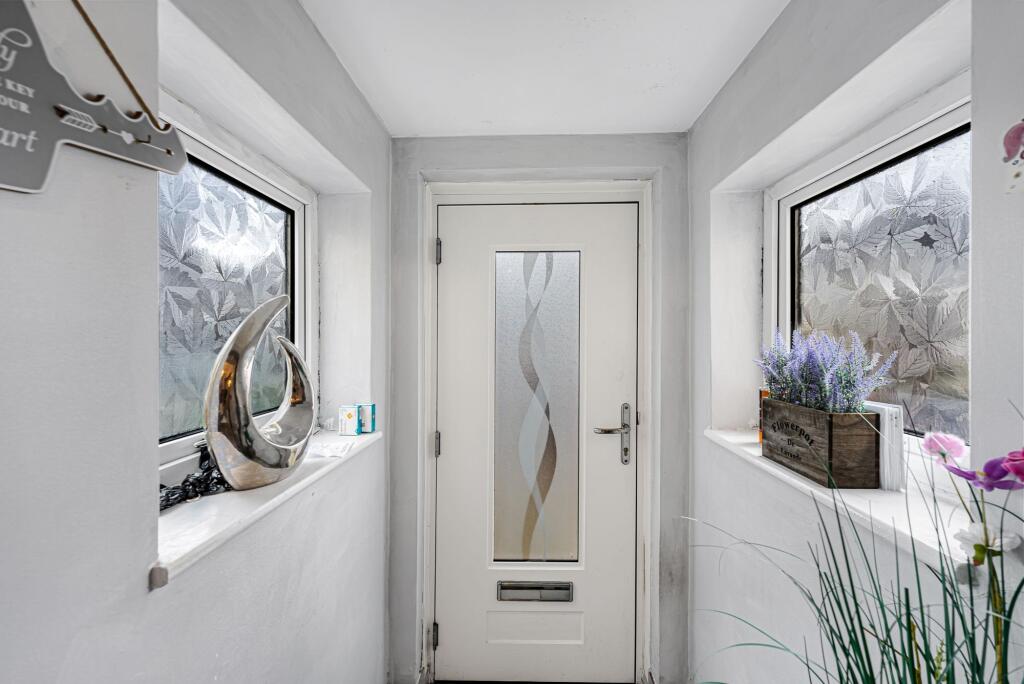 House in Sefton, Liverpool City Region - View 5