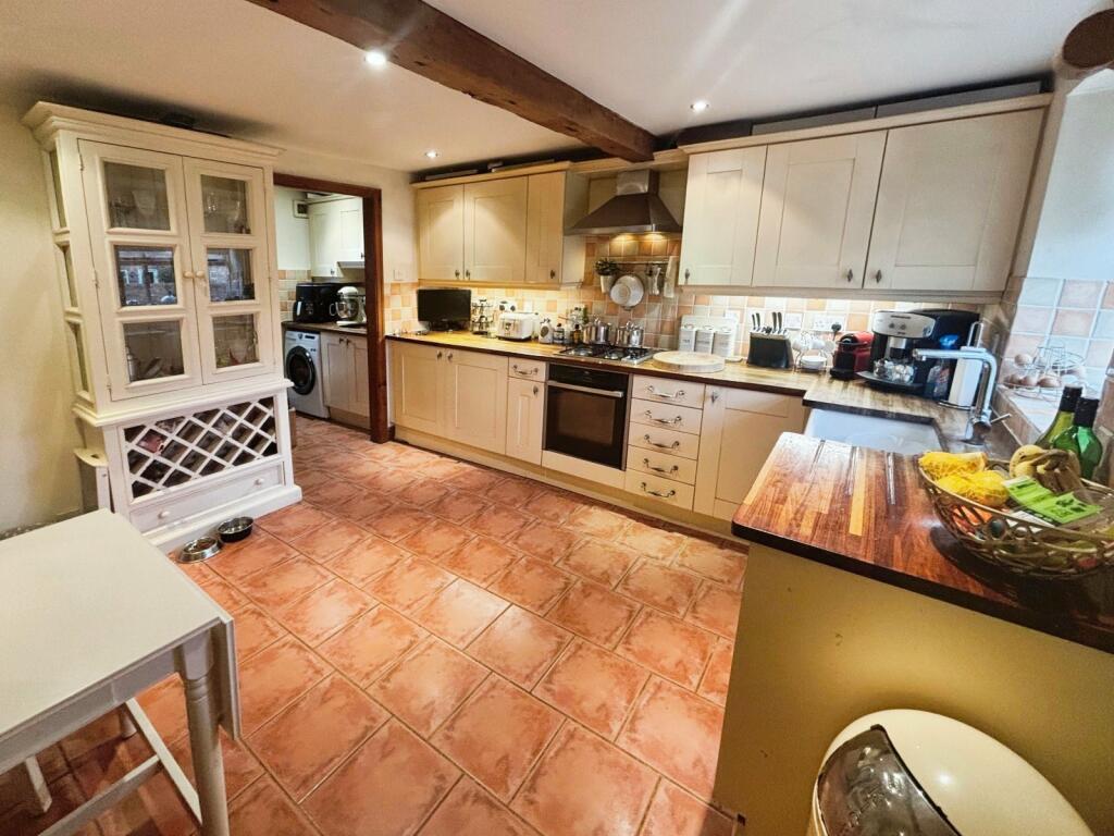 House in Chester, Broughton and Bretton - View 4