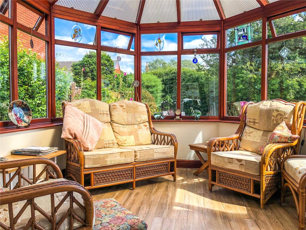 House in Huntingdonshire, St Ives - More