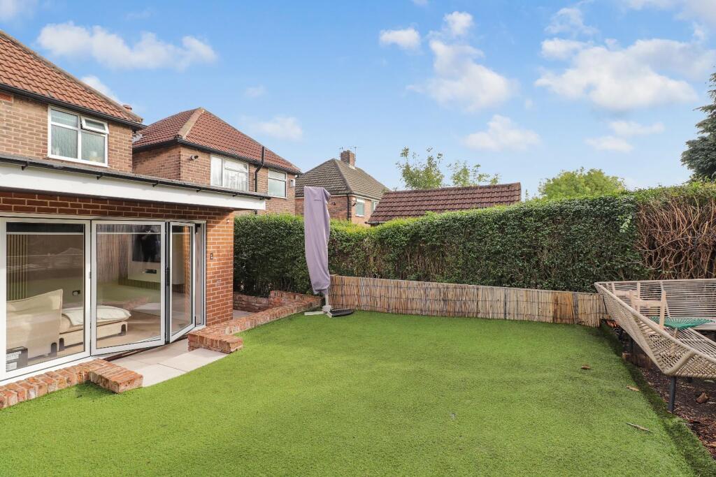 House in Sheffield, Shirecliffe - View 4