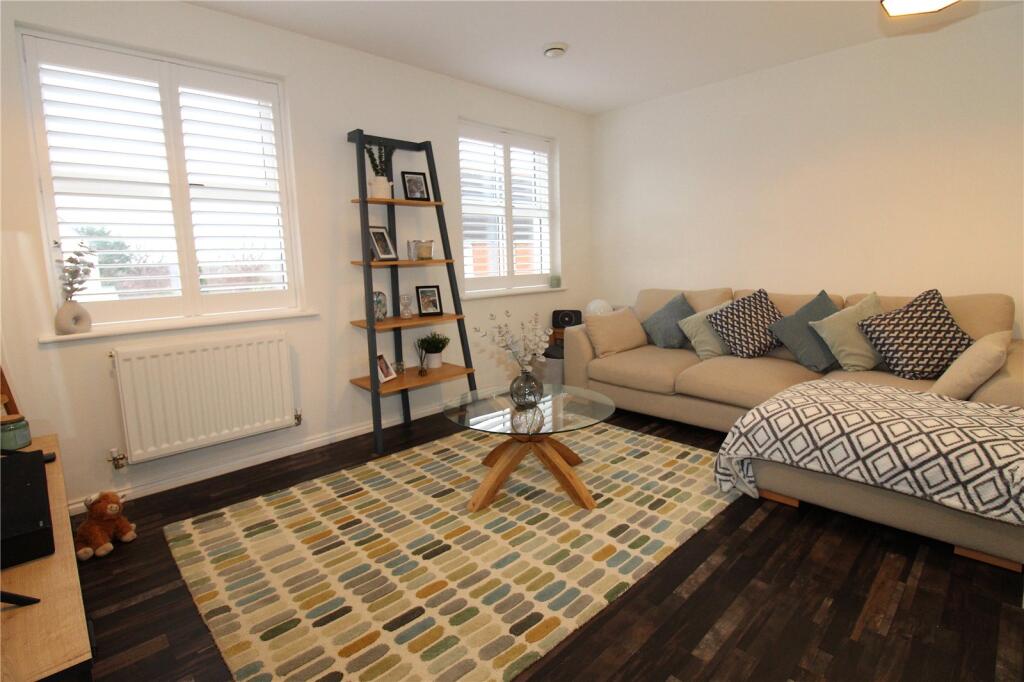 Samuel Mortimer Close, Fareham, Hampshire, PO15 photo 2