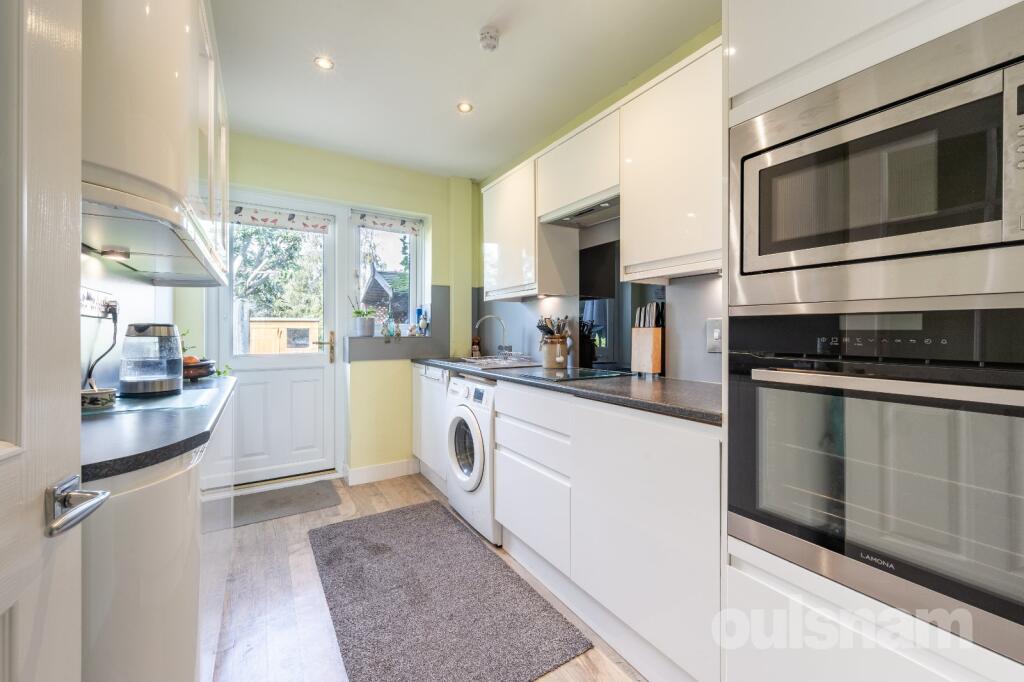 House in Redditch, Southcrest, Headless Cross - View 3