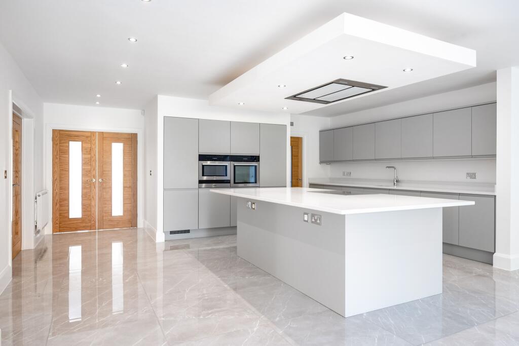 House in Birmingham - View 5