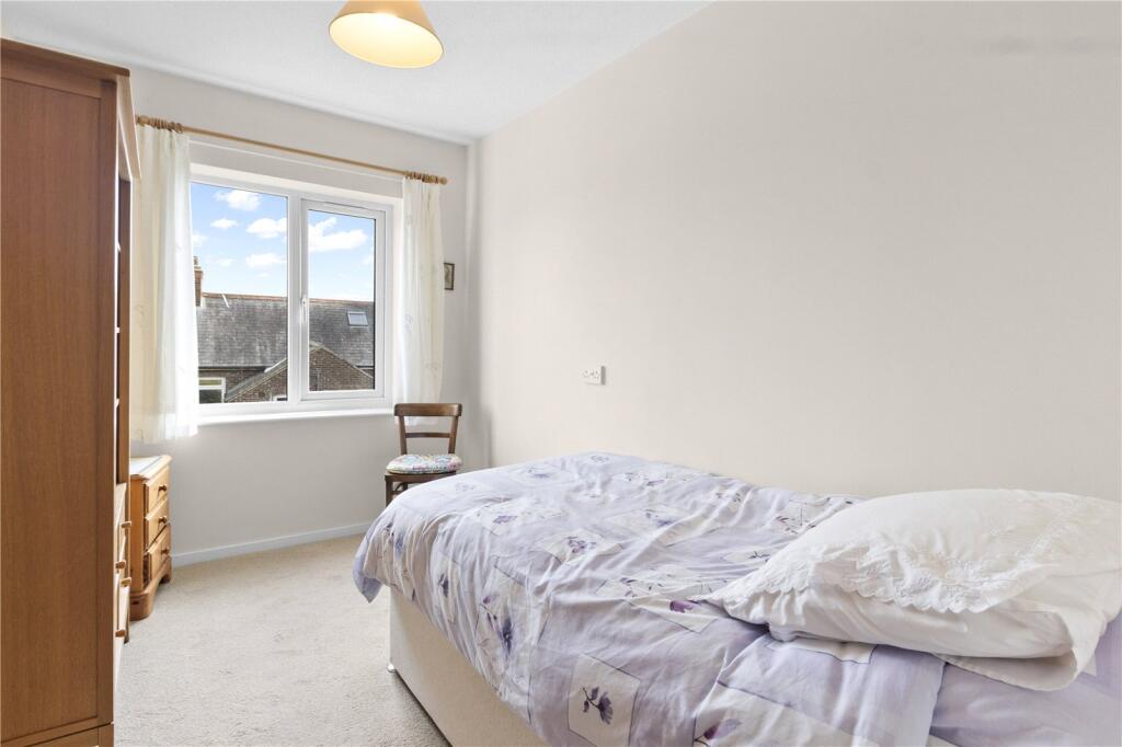 Apartment in Wealden, Uckfield - View 5