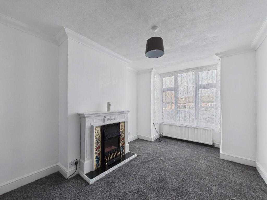 House in Ashford, Willesborough - View 3
