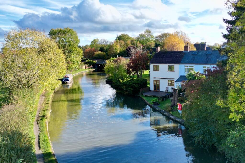 Main image of property: George Lane, Long Buckby Wharf, NN6 7EP