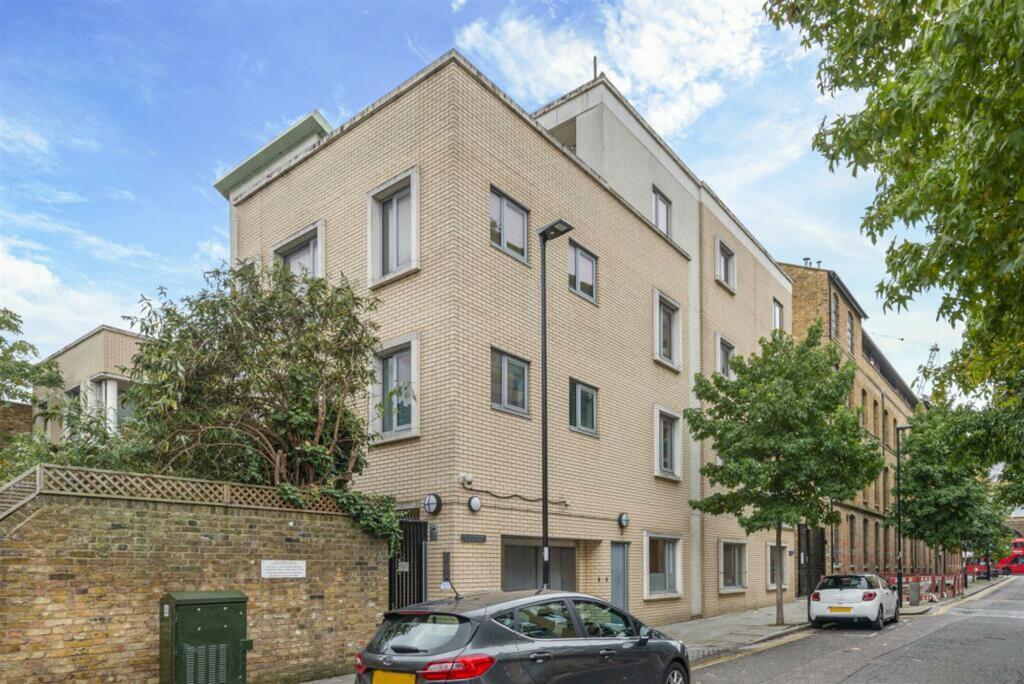 The Copperworks, 19 Railway Street, N1 photo 2