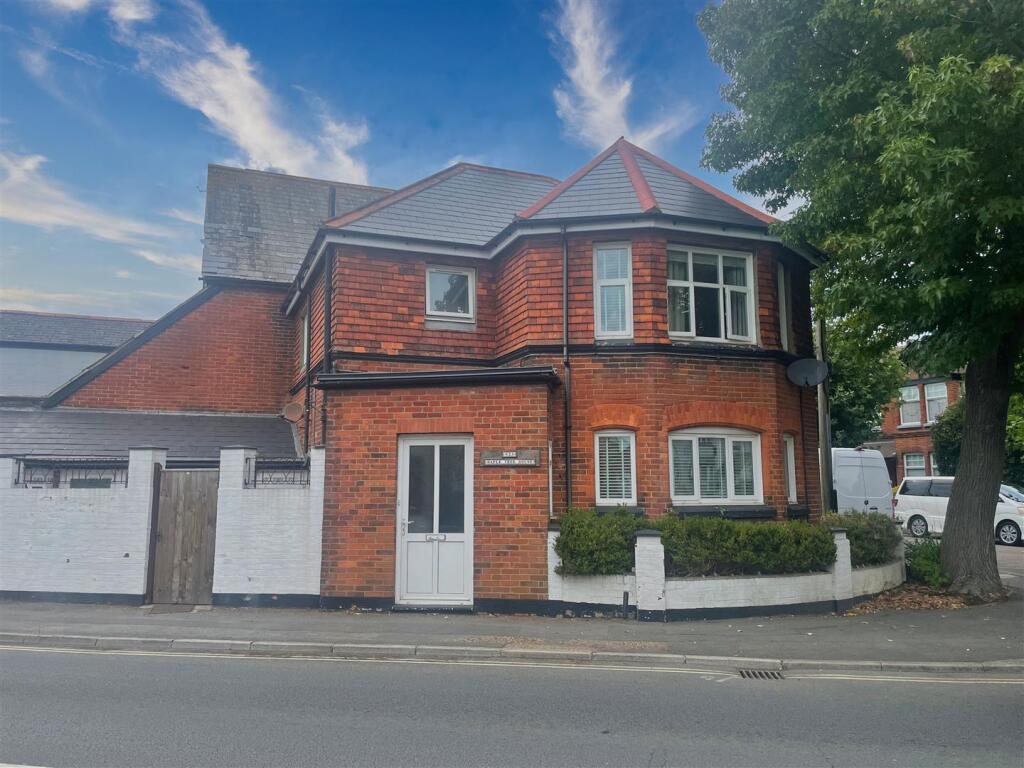 House in Sandown, Yaverland