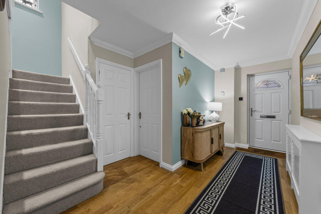 House in Kettering, Leisure Village - View 2