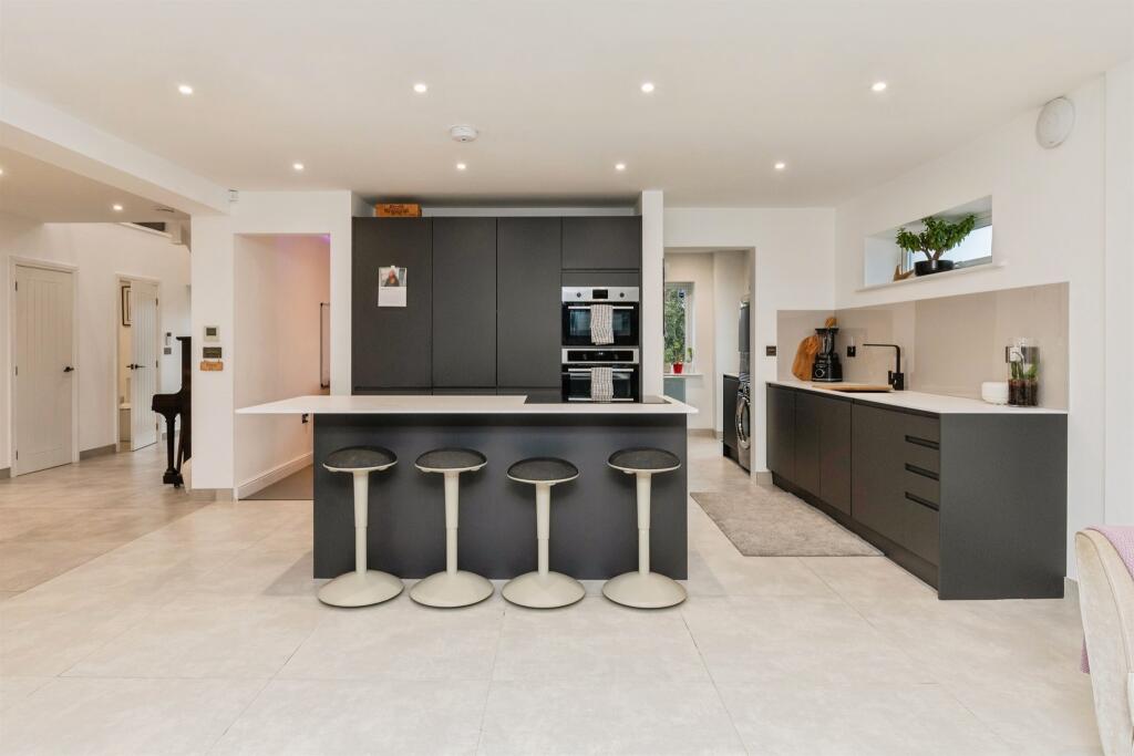 Alexander Terrace, Corsham photo 4